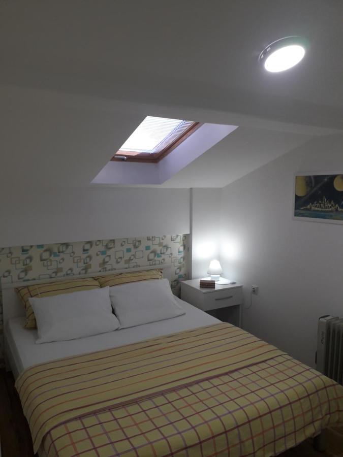 Apartmán Stan Na Dan Ni Exteriér fotografie