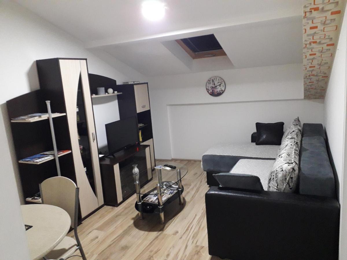 Apartmán Stan Na Dan Ni Exteriér fotografie