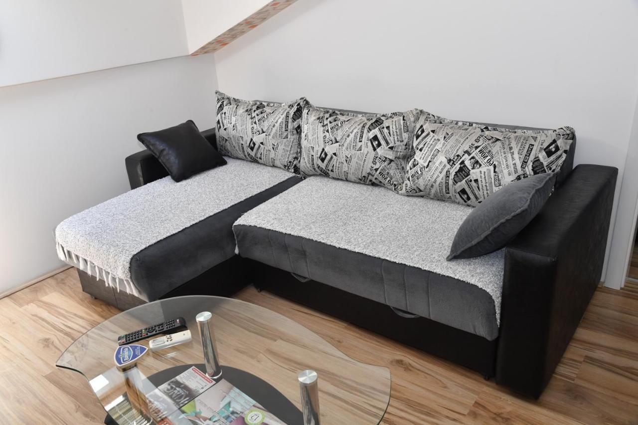 Apartmán Stan Na Dan Ni Exteriér fotografie