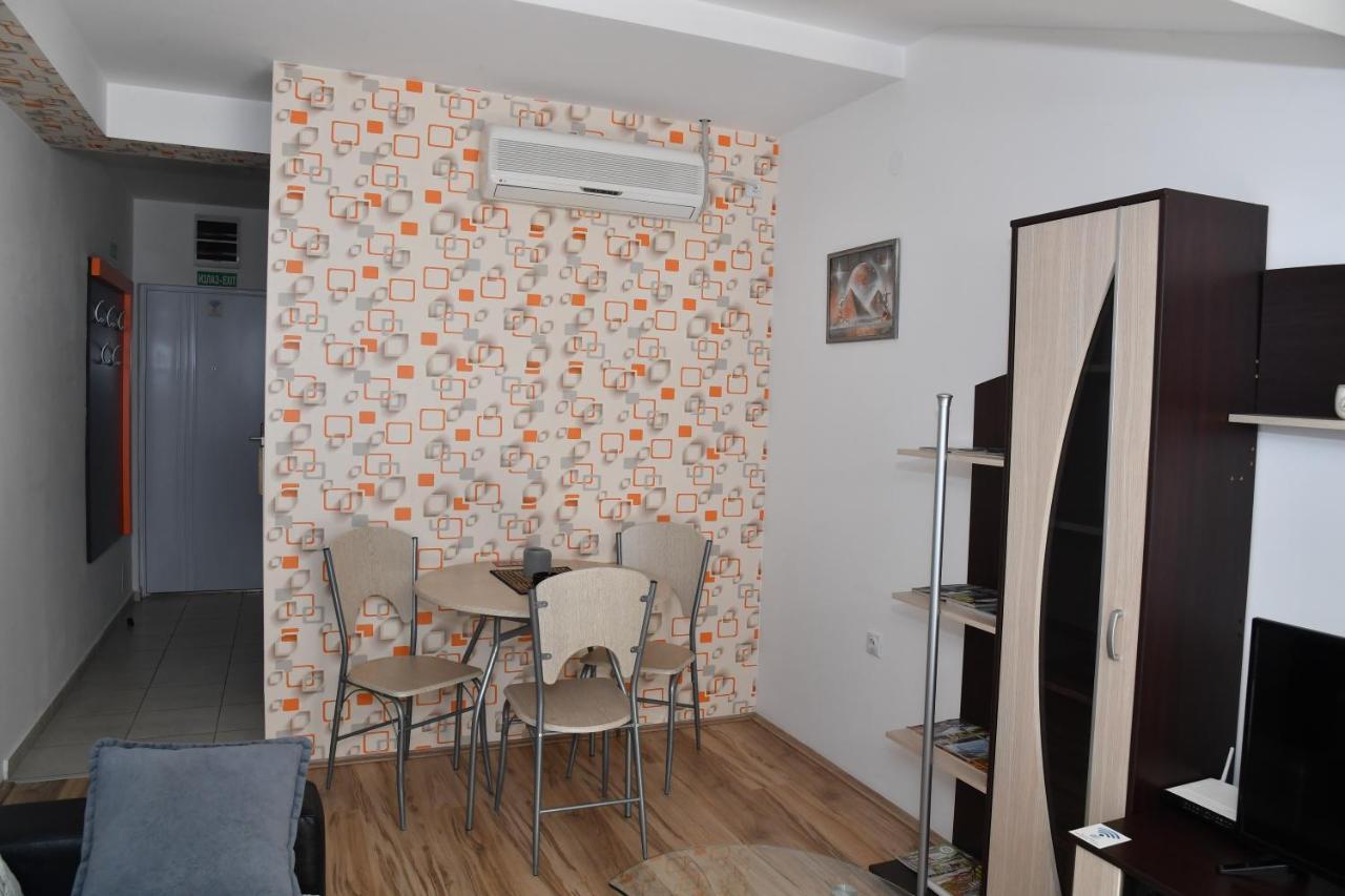 Apartmán Stan Na Dan Ni Exteriér fotografie