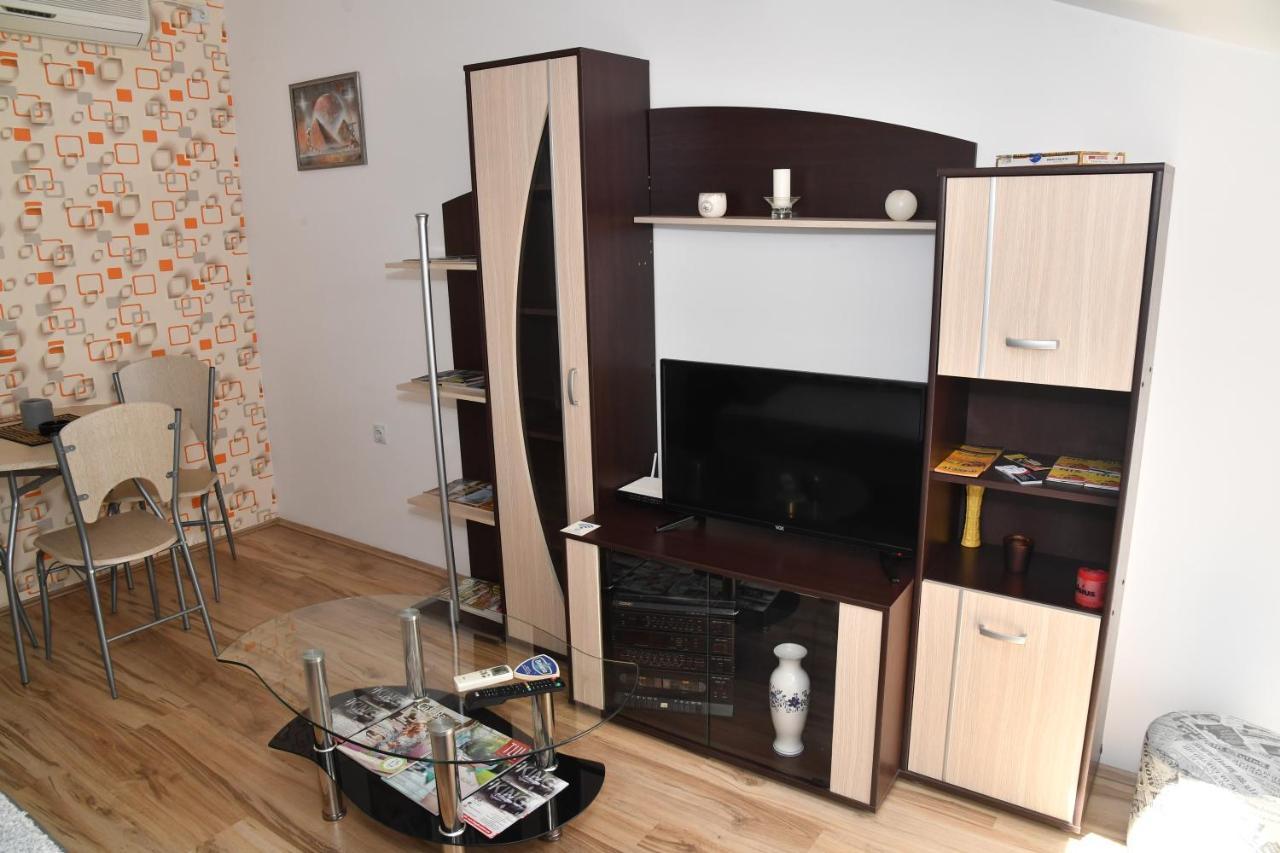 Apartmán Stan Na Dan Ni Exteriér fotografie